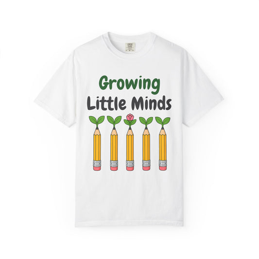 Growing Little Minds unisex tee in White