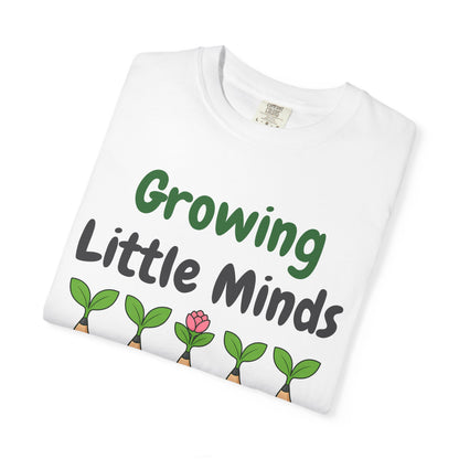 Growing Little Minds unisex tee